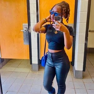 Meet your Posher, Jederricka